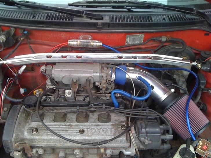 Toyota corolla 1,3 solgt billede 9