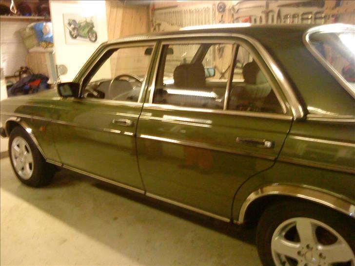 Mercedes Benz W123 200 billede 5