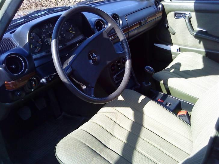 Mercedes Benz W123 200 billede 9