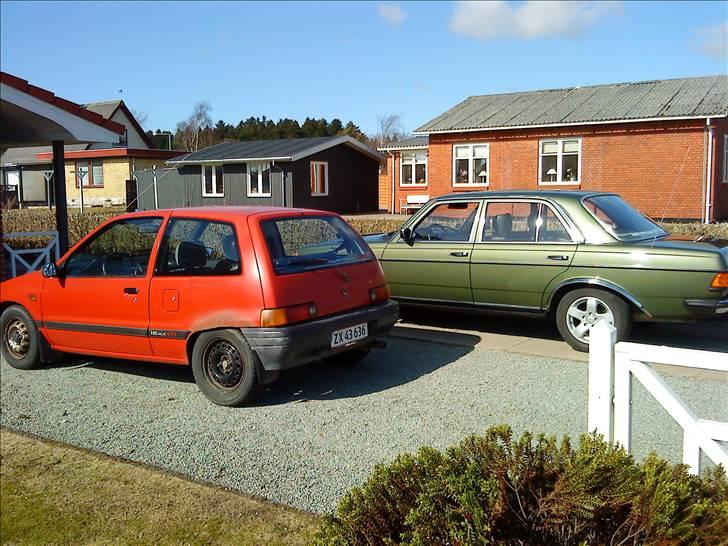 Mercedes Benz W123 200 billede 13