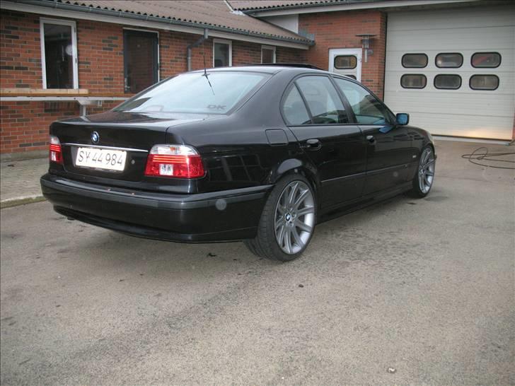 BMW 528i billede 3
