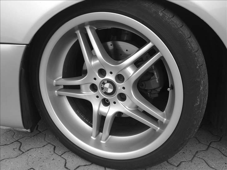 BMW E39 540i V8 - Solgt billede 9