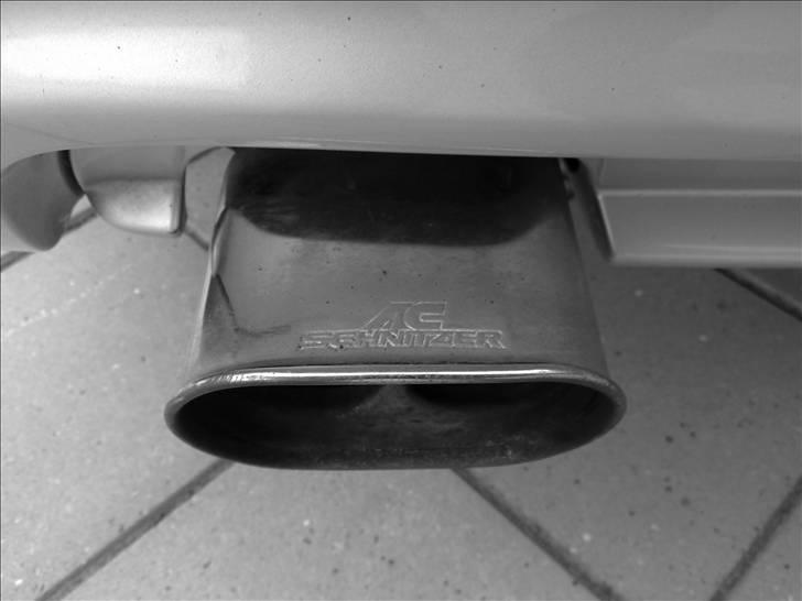 BMW E39 540i V8 - Solgt billede 17