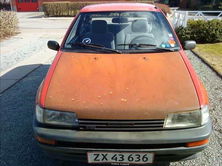 Daihatsu Charade Rat look - .....ja det er meningen med den rustne kølerhjelm! :) billede 6