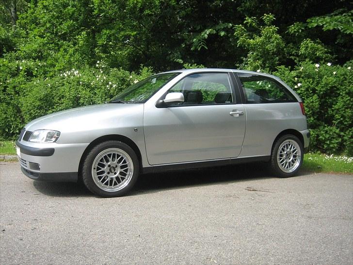 Seat Ibiza - Gammelt billed, med gamle fælge. billede 14