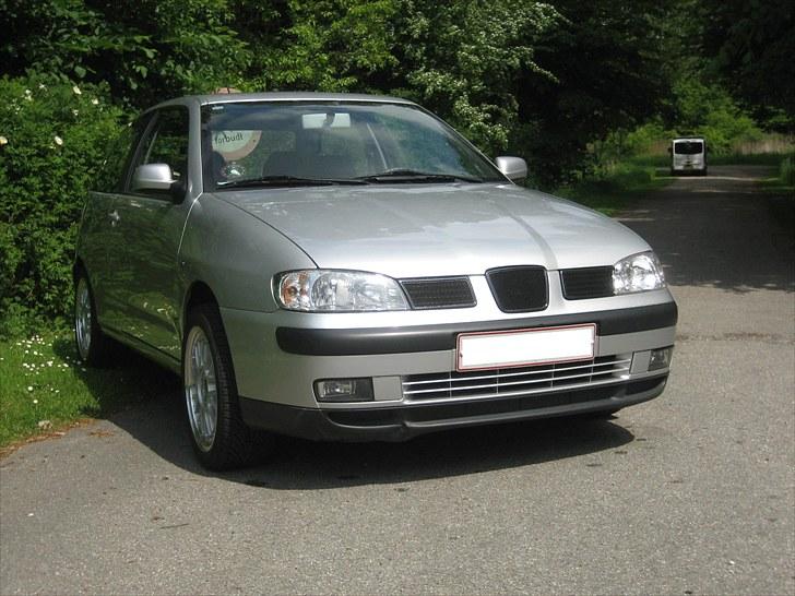 Seat Ibiza - Gammelt billed, med gamle fælge. billede 13