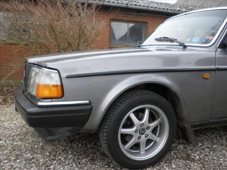 Volvo 240 "Solgt" billede 3