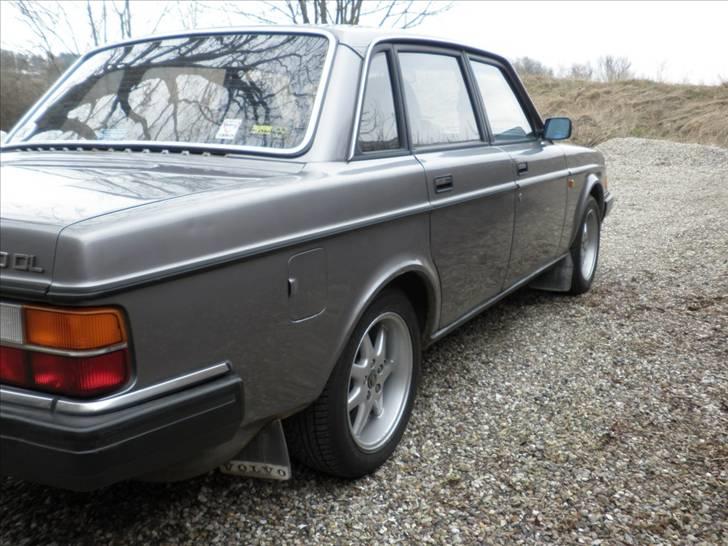 Volvo 240 "Solgt" billede 5