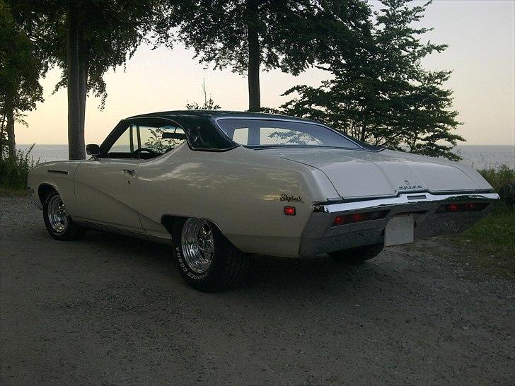Buick Skylark Custom Coupe  - ...så kom bagenden ned hvor den hører til ;) billede 2