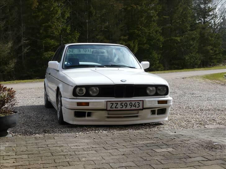 BMW BMW E30 M-Tech II  solgt billede 1