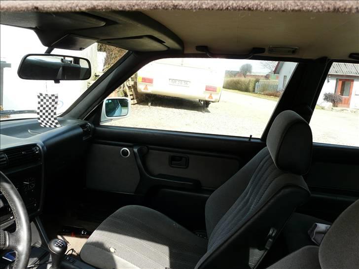 BMW BMW E30 M-Tech II  solgt billede 14