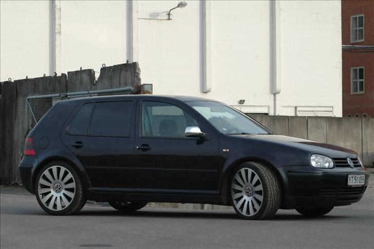 VW Golf 4 billede 2