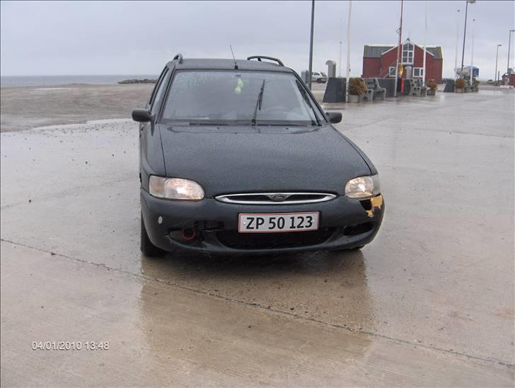 Ford Escort 1.6 16v(skrottet) billede 3