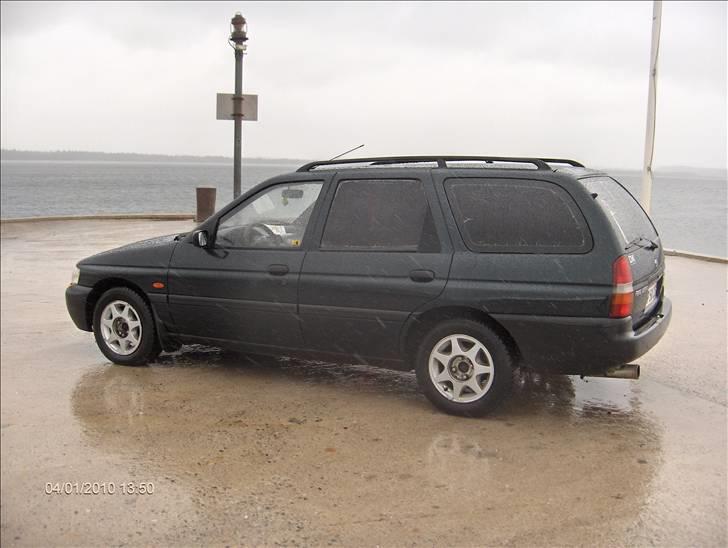 Ford Escort 1.6 16v(skrottet) billede 10