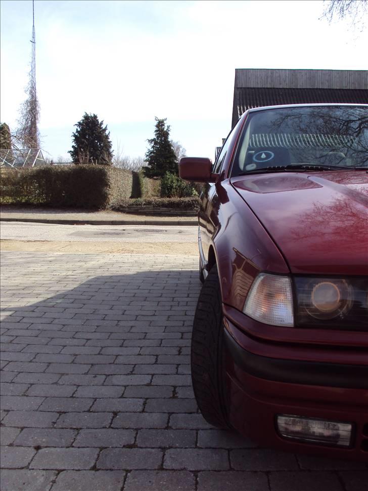 BMW E36 320i SOLGT billede 3
