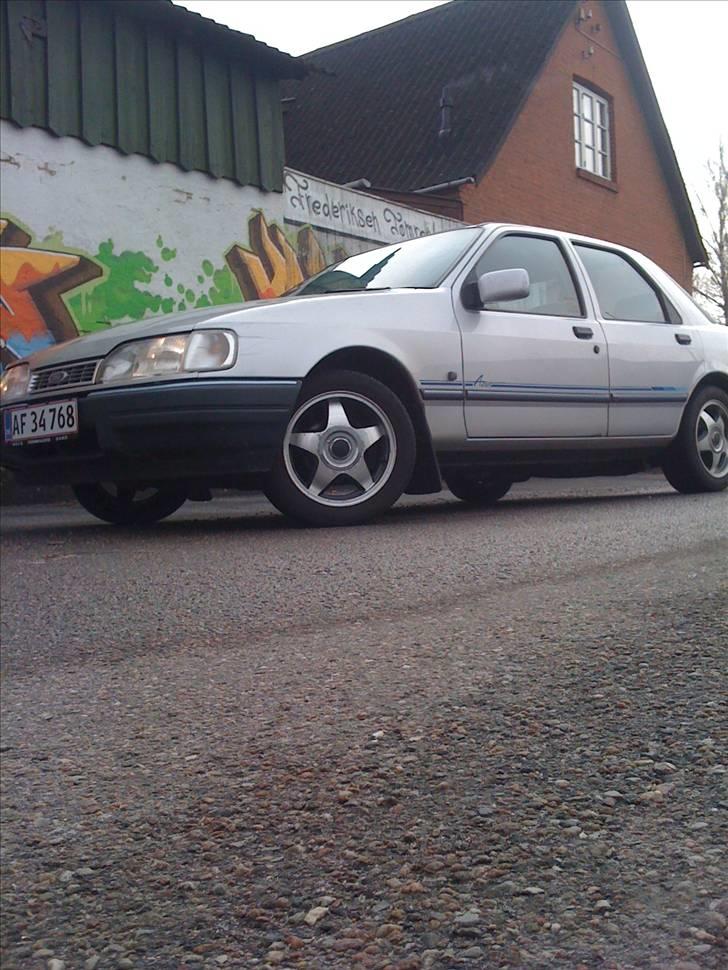 Ford Sierra Azur billede 2