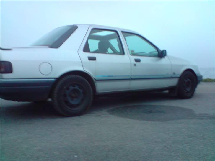 Ford Sierra Azur billede 4