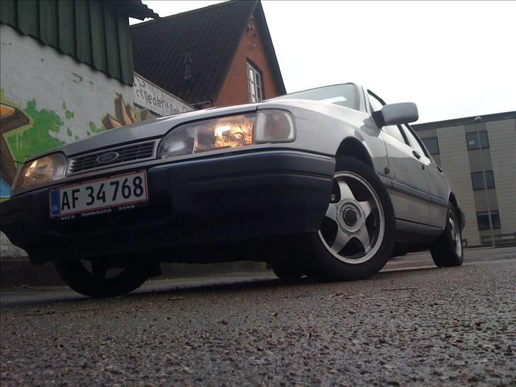 Ford Sierra Azur billede 9