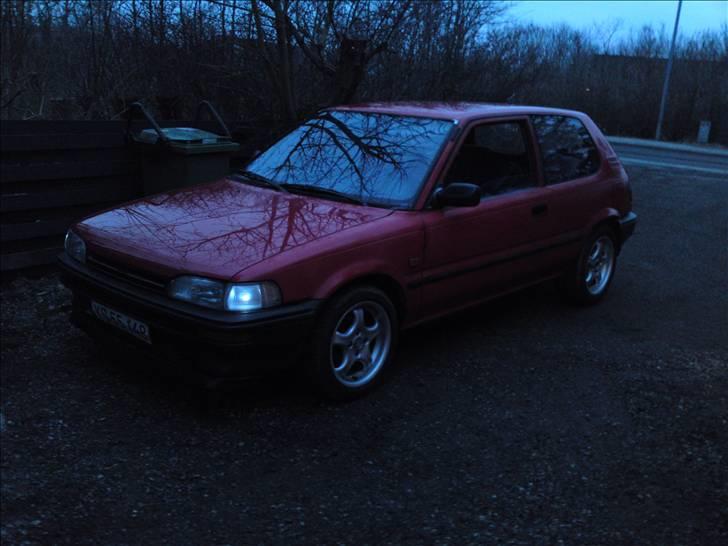 Toyota Corolla 1,3 ~SOLGT~ billede 16