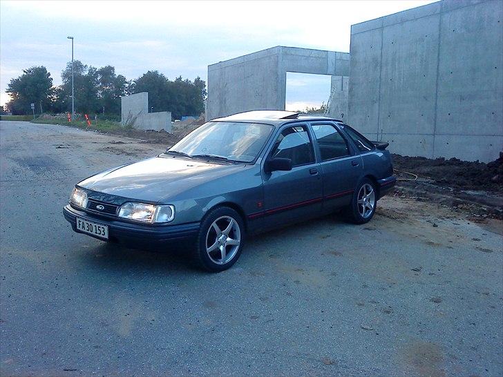Ford sierra 2,0i CLX billede 1