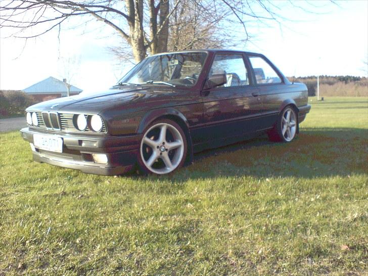 BMW 318is *SOLGT* billede 1