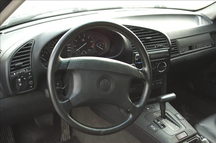 BMW 325i E36 billede 9