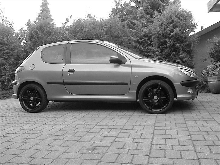 Peugeot 206 s16 SOLGT billede 1
