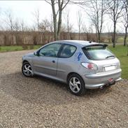 Peugeot 206 S16