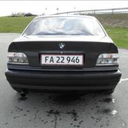 BMW 320i Coupe E36 SOLGT