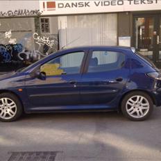 Peugeot 206(Solgt) :(