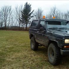 Nissan DET SORTE FÅR (SOLGT)