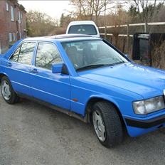 Mercedes Benz 190 e byttet
