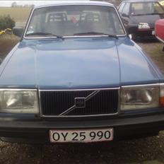 Volvo 240 dl