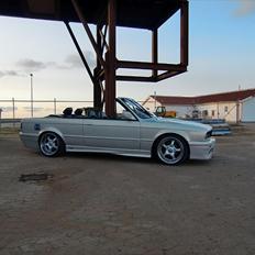 BMW E30 325I Cab