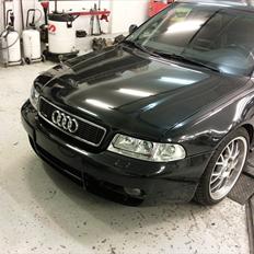 Audi A4 / S4