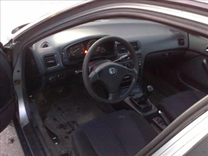 Honda Accord 2,0i solgt billede 13