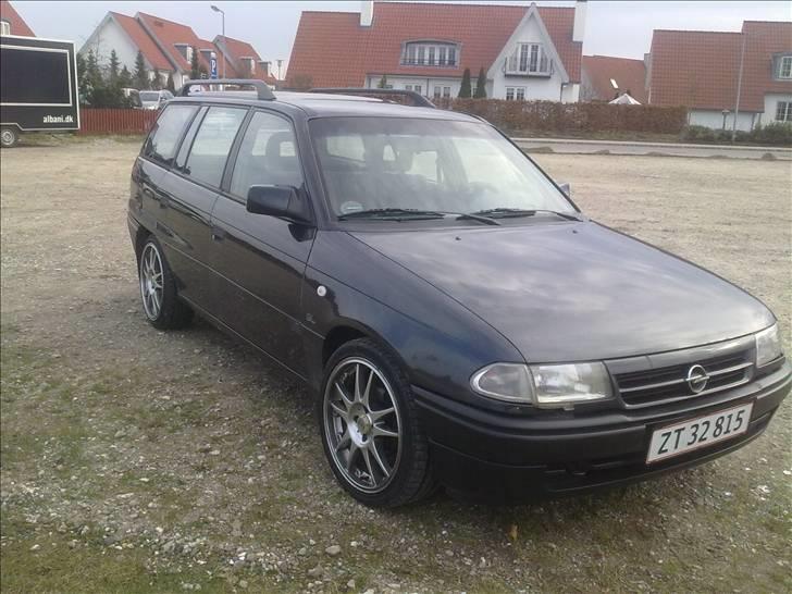 Opel Astra F ST  billede 13