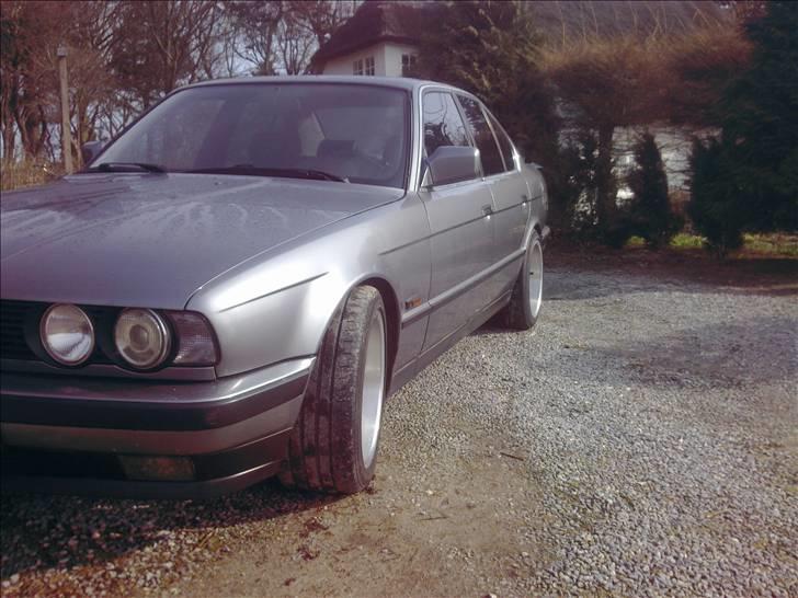 BMW 535i (SOLGT) billede 7