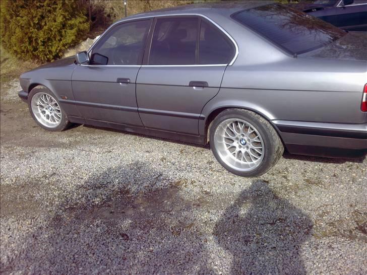 BMW 535i (SOLGT) billede 9