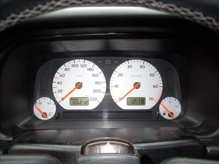 VW Vento - Originalt VW-speedometer. billede 8