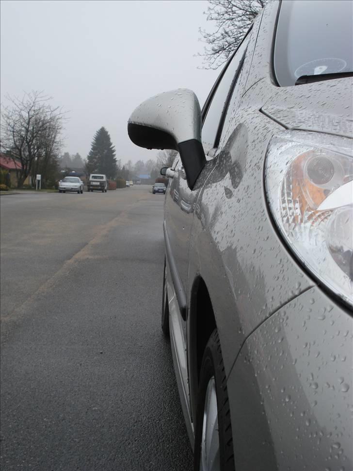 Peugeot 207 hdi s16 - solgt billede 3