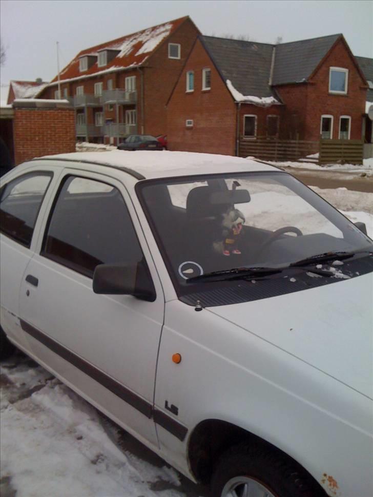 Opel Kadett 1.4i billede 3