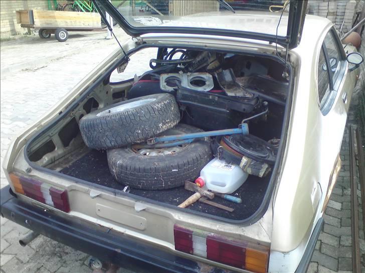 Ford capri SOLGT billede 15