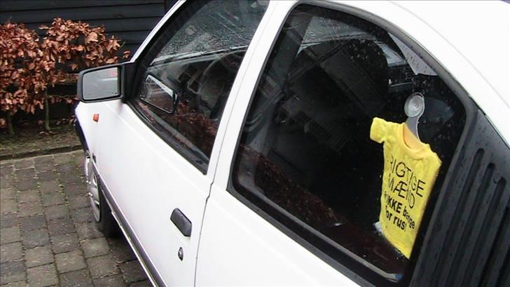 Opel Kadett 1.4i billede 18