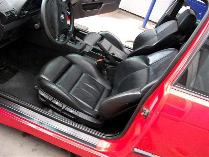 BMW 318ti  billede 8