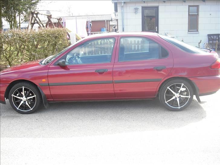 Ford Mondeo solgt billede 4