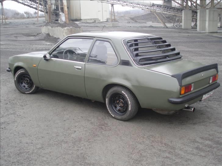 Opel Ascona B - solgt billede 3