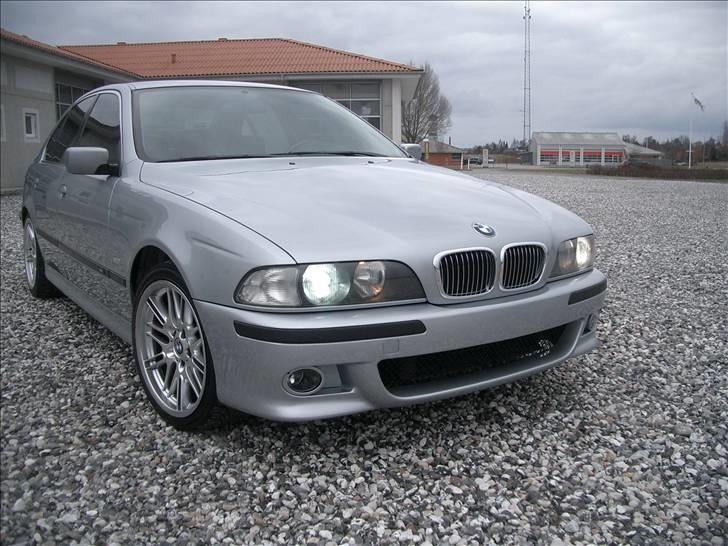 BMW e39 523 steptr. (solgt) billede 9