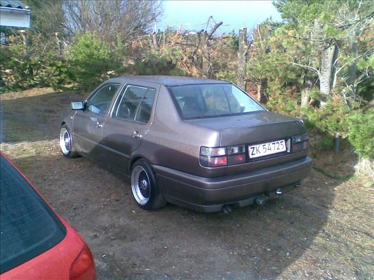 VW Vento TDI GL *solgt billede 14