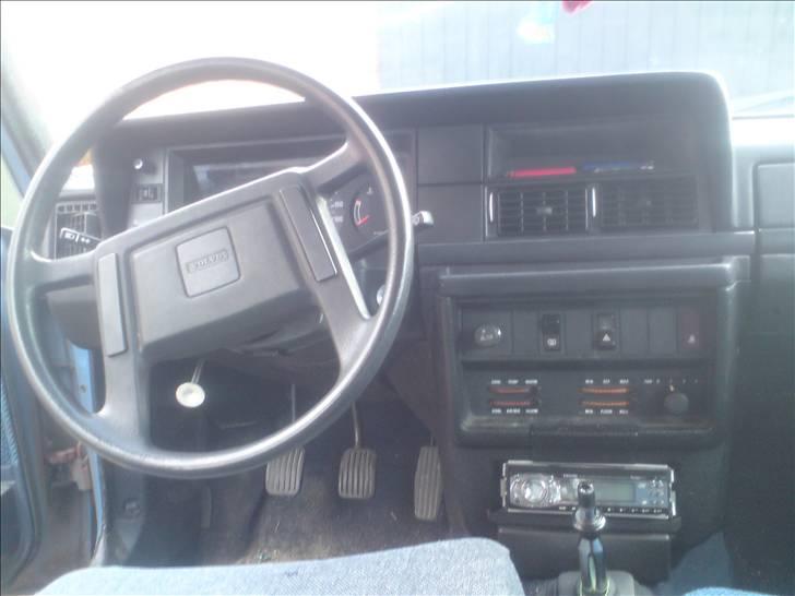 Volvo 240 dl billede 5